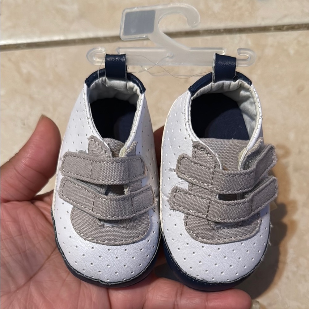 The Children's Place White and Gray Baby Shoes